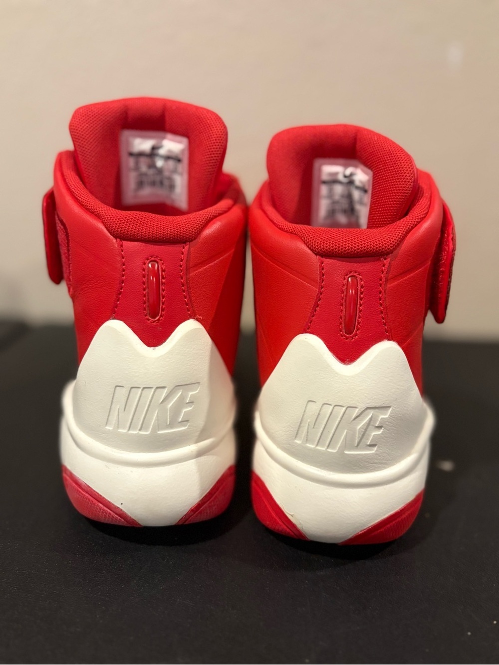 NIKE Big Kid Boys Marxman Sneakers 833916-600 Youth Size 5Y W/Box - Picture 8 of 11